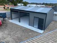 Vand hale si structuri metalice schimb cu duba