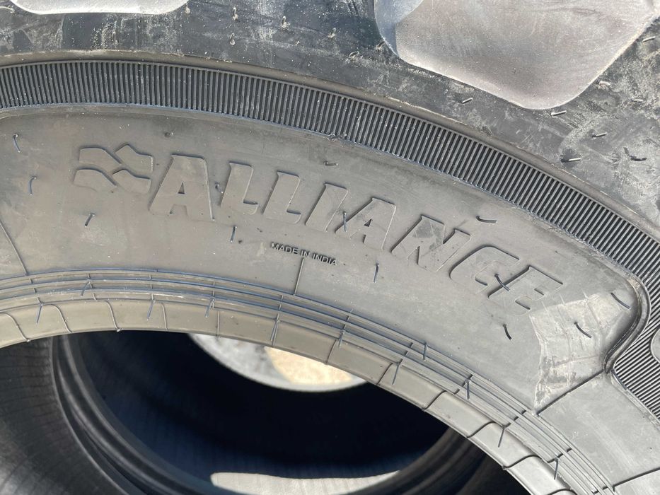 340/85 R24 Cauciucuri noi agricole de tractor 13.6 R24