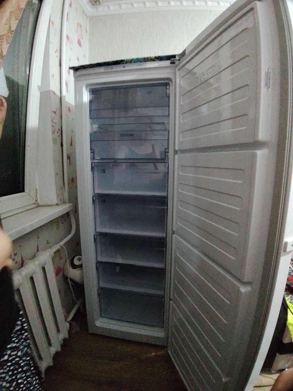 Морозильник Beko