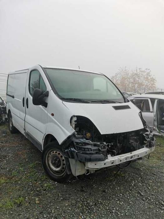 Opel Vivaro 2.0 CDTI 115кс НА ЧАСТИ