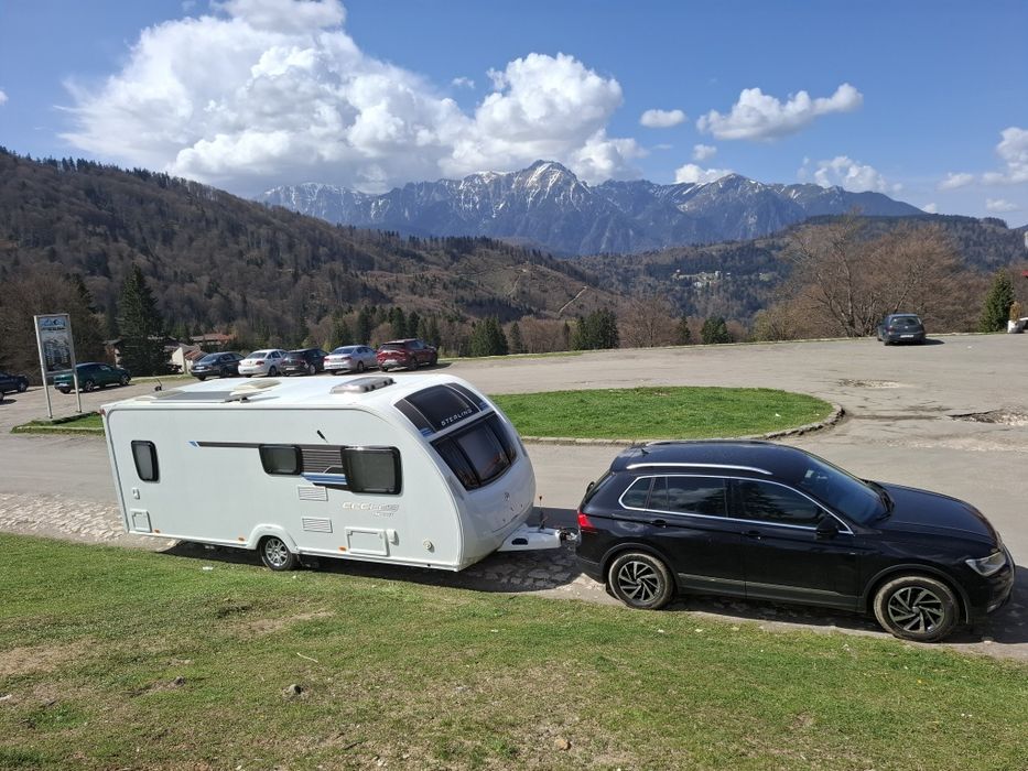 Vând rulotă SWIFT impecabilă- superdotată