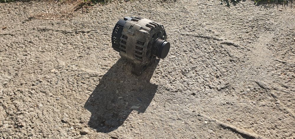 Alternator audi a4 b5, b6, b7, passat b5.5, b6 1.6 2.0 benzina ALZ ALT