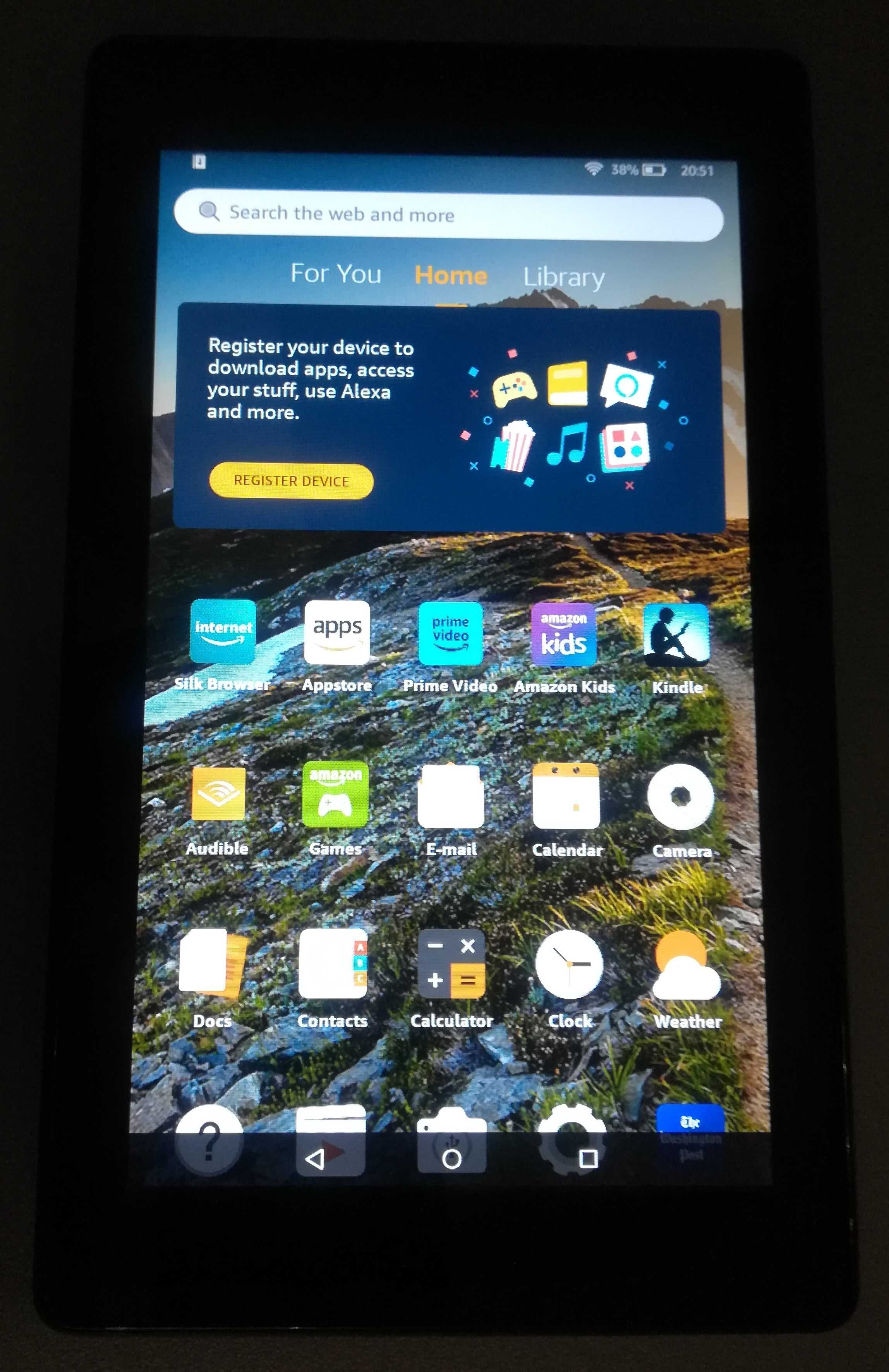 Таблет Amazon Kindle Fire HD 7" 8GB с Alexa/глас команди/,кожен калъф