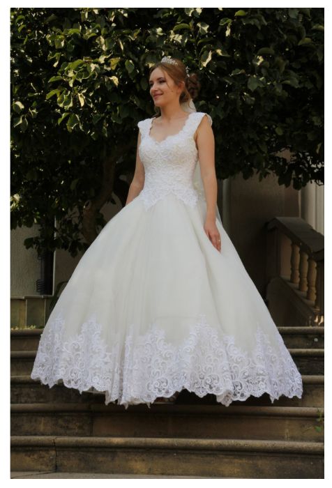 Vand rochie de mireasa