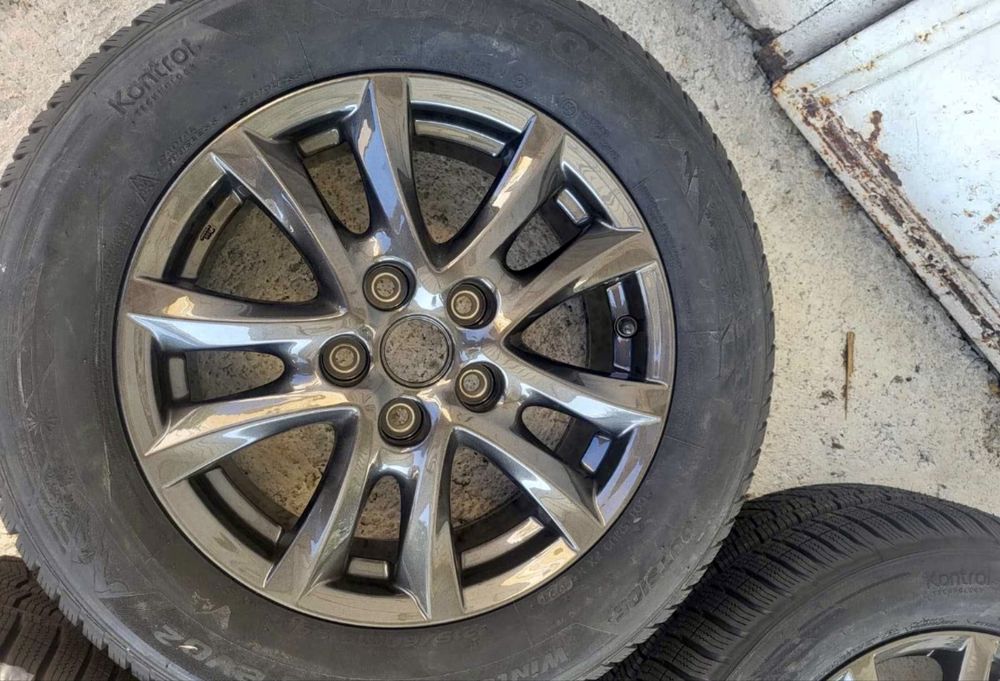Джанти 5x114.3 16” + Чисто нови зимни гуми HANKOOK