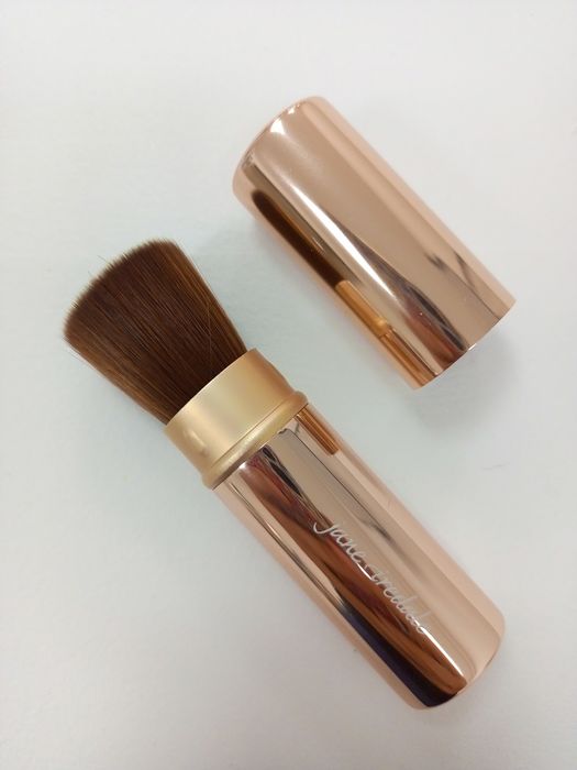 Кисть Jane Iredale компактная