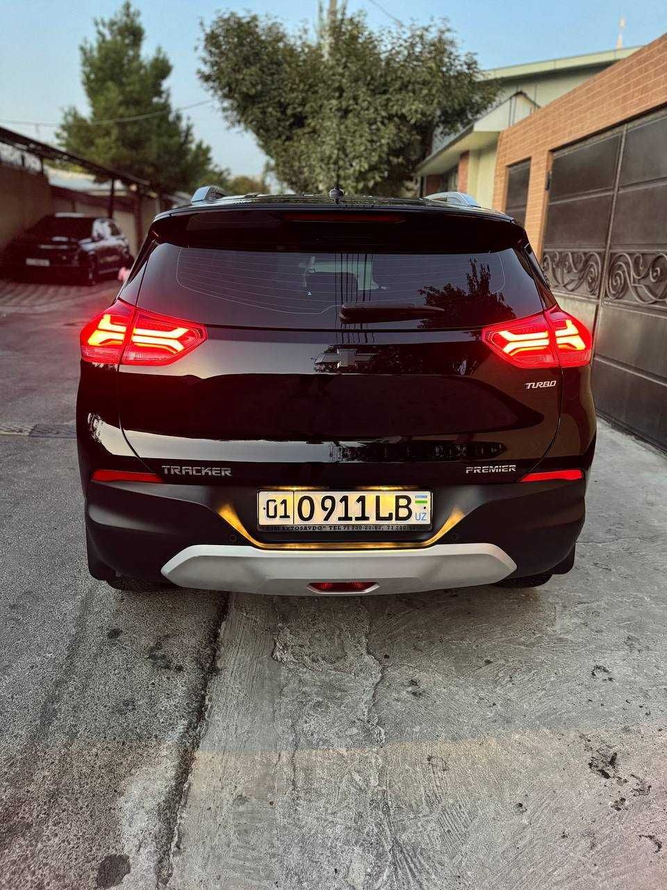 Продаётся автомобиль Tracker Premier 23/24 года.