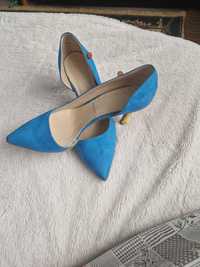 Pantofi. Stiletto