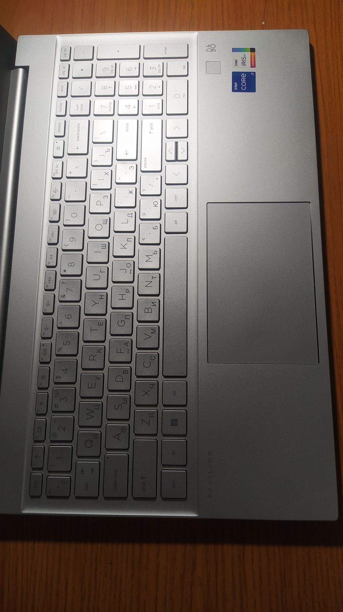 i7 Ноутбук HP pavilion 15t-eg300