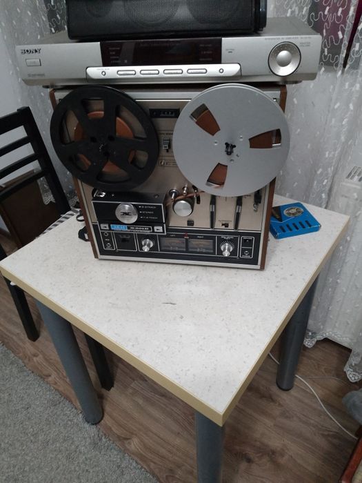 Radio casetofon original Philips