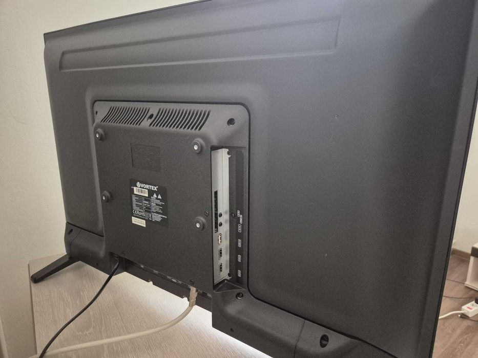 Televizor Vortex Negru
