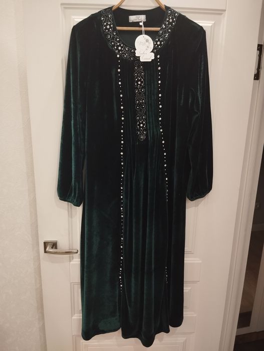 Платье вечернее зелёное