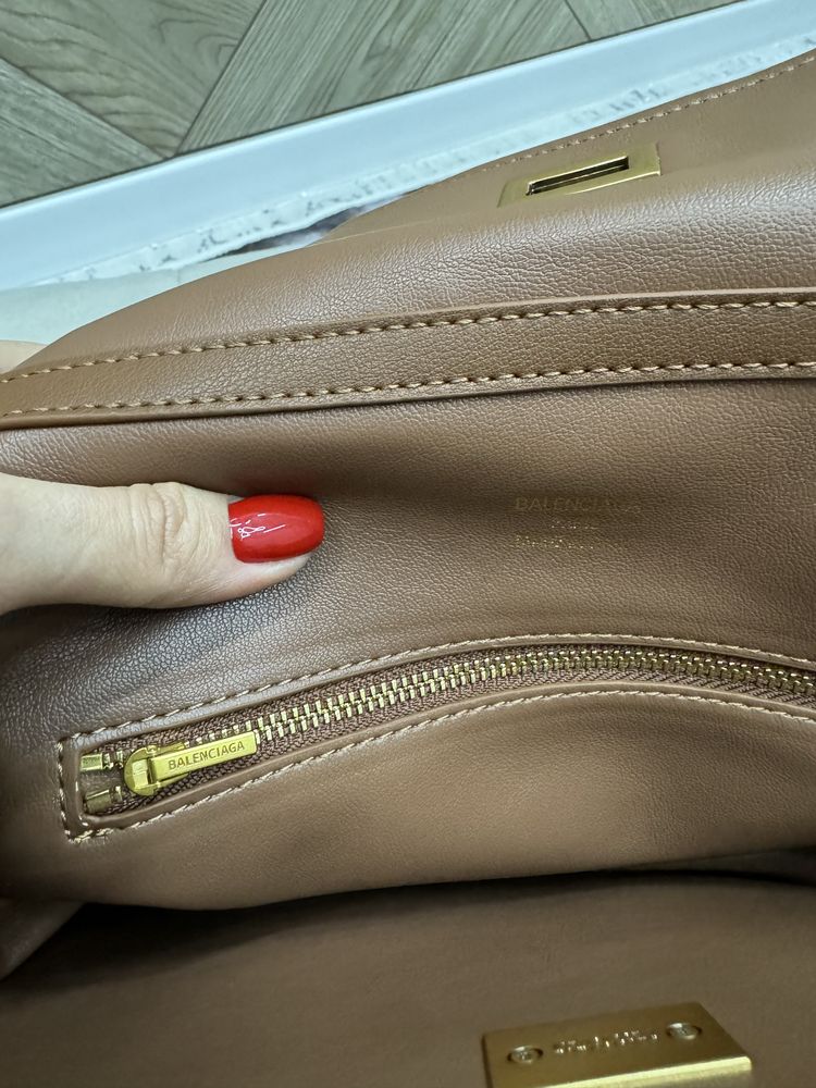 Сумка Balenciaga Rodeo small замша