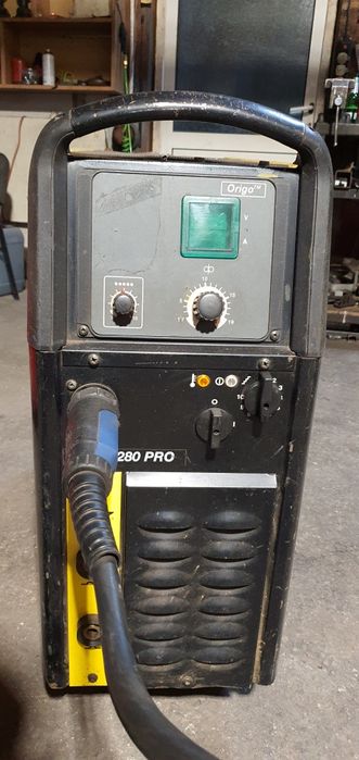Aparat de sudura ESAB 280 si 300 amperi.