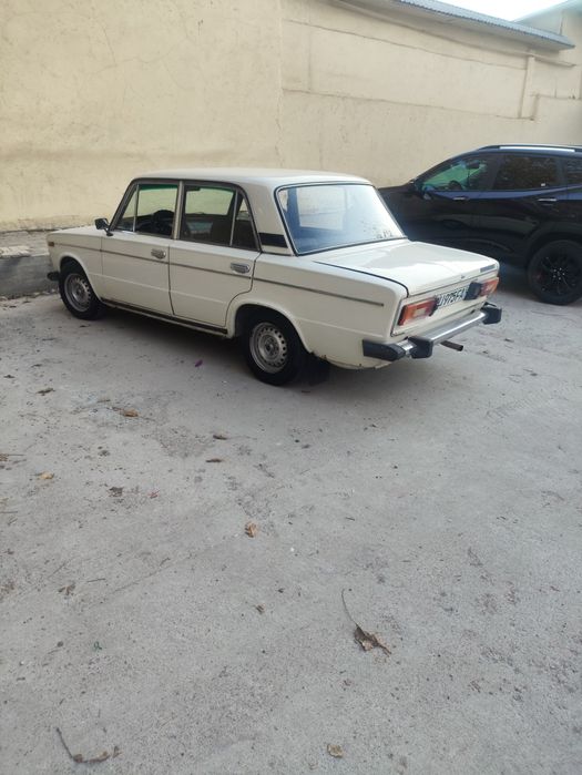 Vaz 2106 sotiladi
