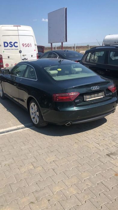 Dezmembram Audi A5 2.7 TDI automat an fabr. 2011