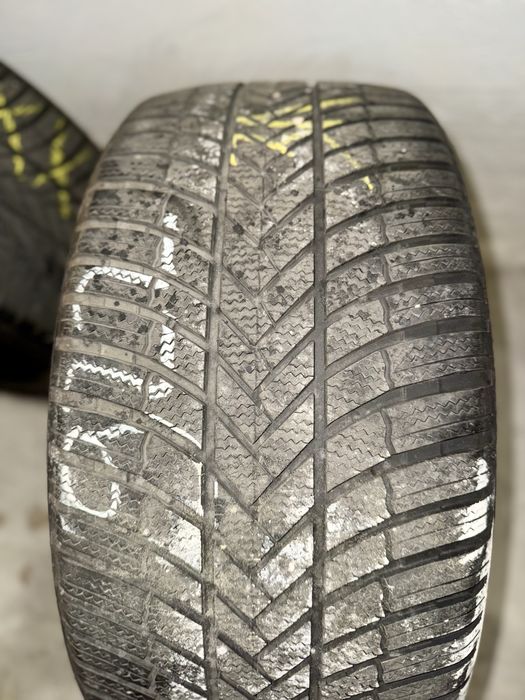 Зимни гуми Bridgestone Blizzak LM005