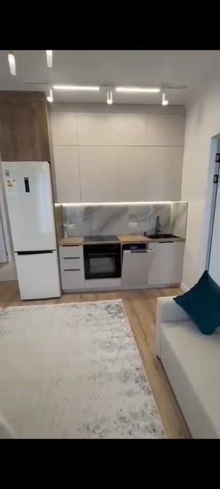 Срочно нужно девушка на подселение