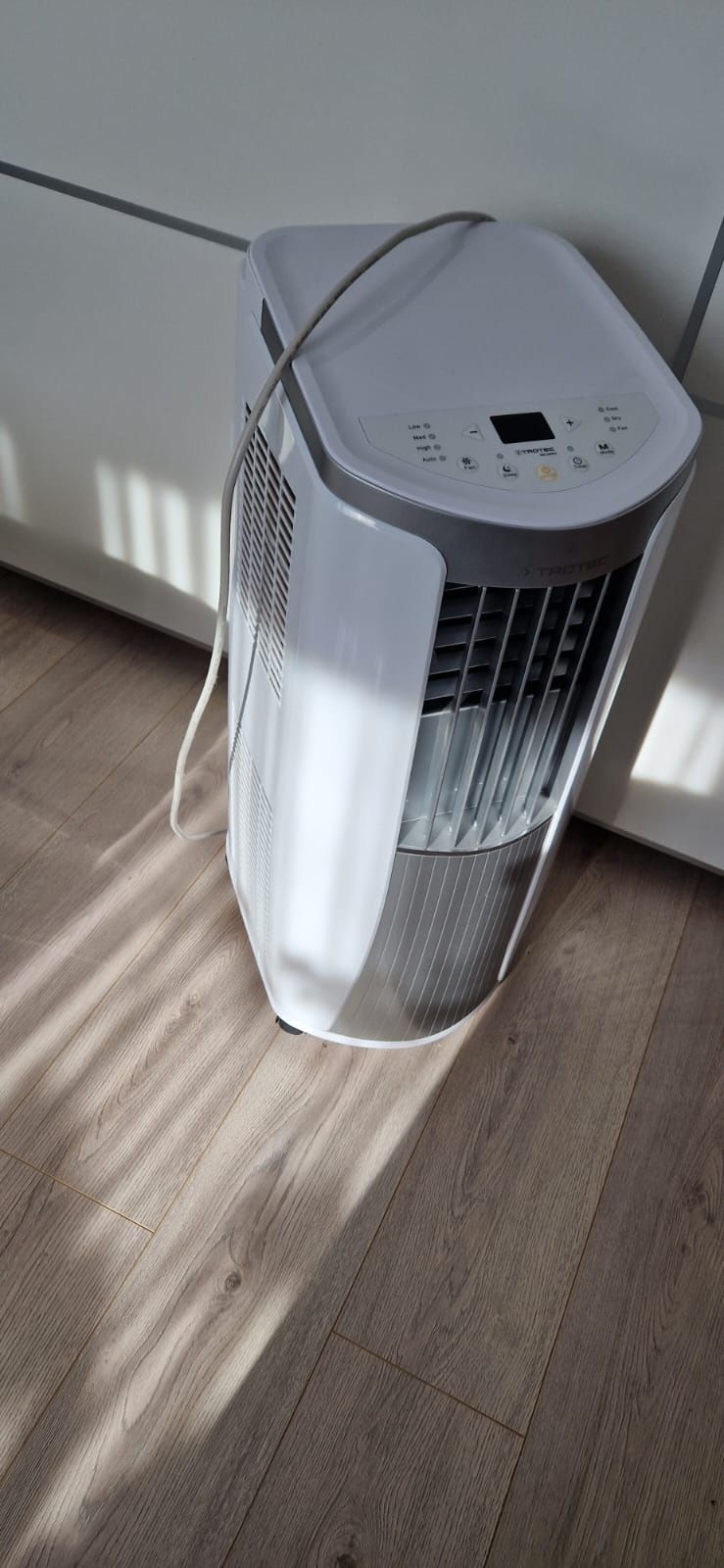 Aer conditionat portabil Trotec PAC 2610E