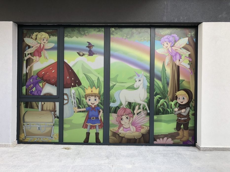 Colantam geamuri inscriptionari auto si geamuri spatii comerciale