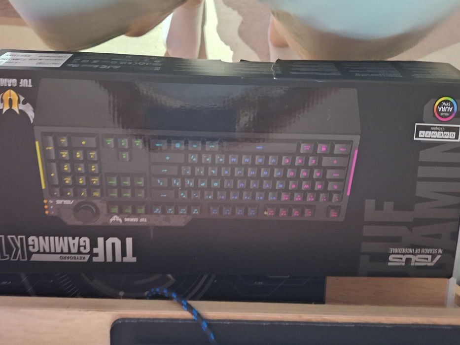 Tastatura Gaming ASUS TUF Gaming K1 RGB pret 200 lei