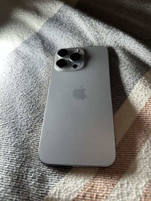 iphone 15 pro max 512gb (japan)