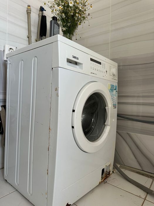 Стралный машинка бу