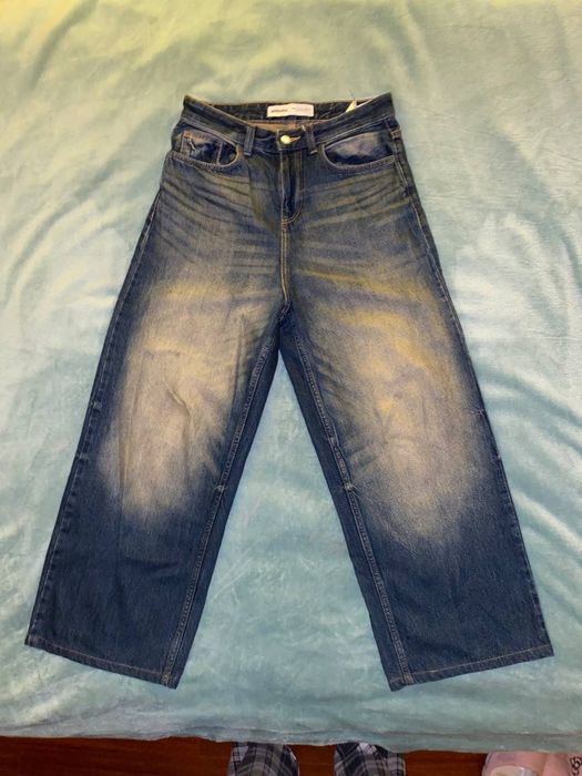 Дънки с широки крачоли и висока талия от Bershka