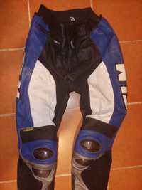 Pantaloni moto,carbon,piele perforata,FLM Polo,măsură 54,au uzura