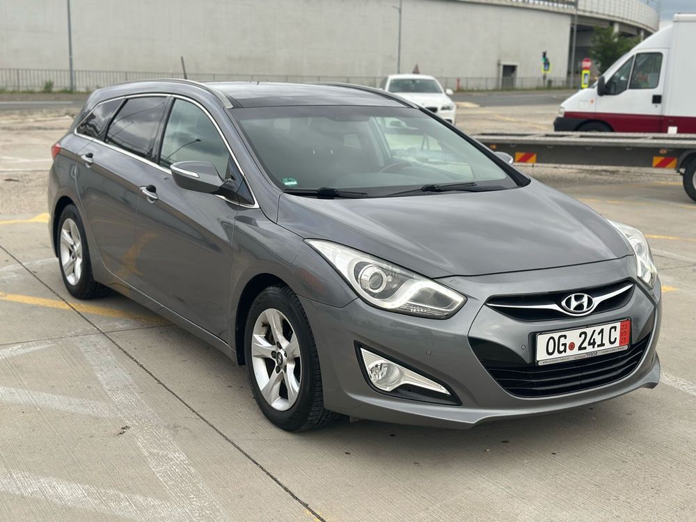 Hyundai i40,Diesel,2012