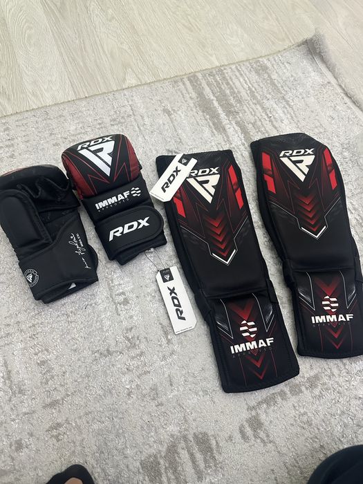 Продам футы перчатки рдх оригинал