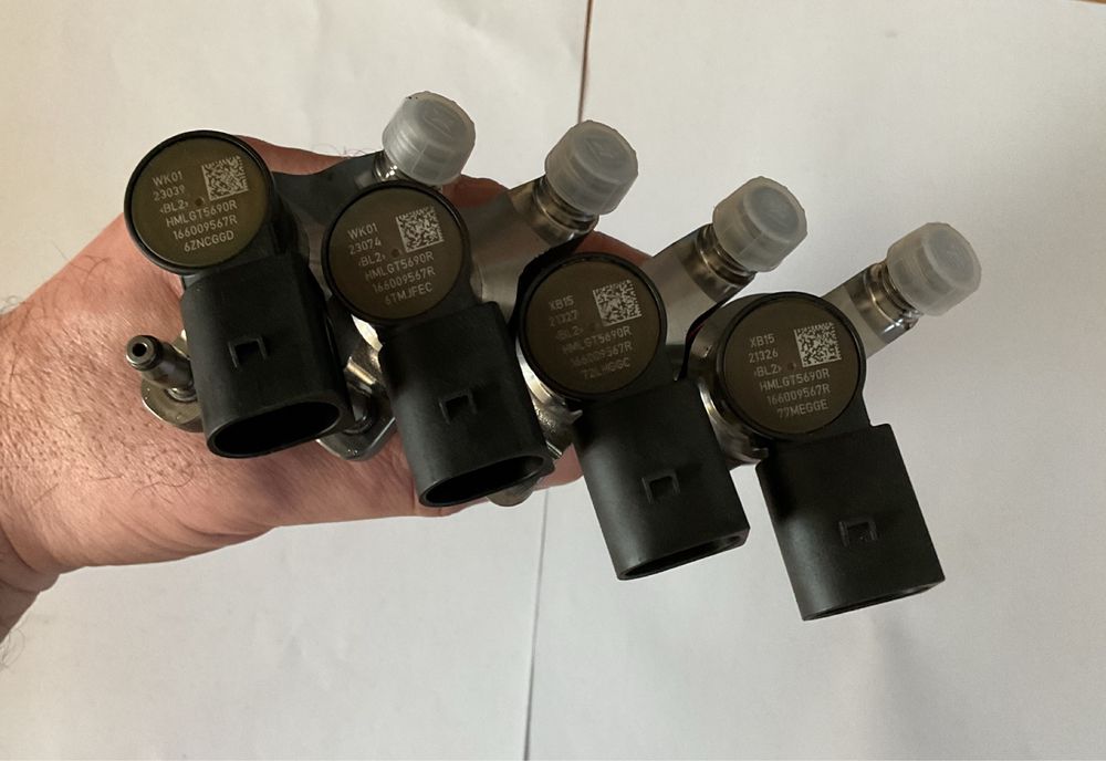Injector Injectoare renault master  2.3, opel movano