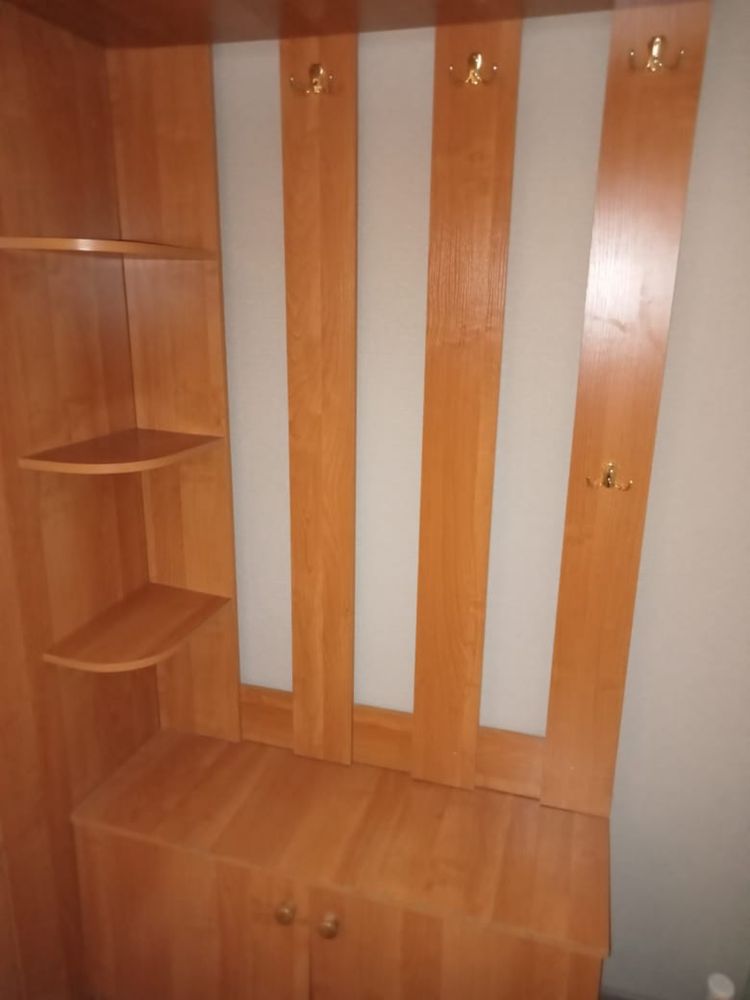 Продам прихожую в отличном состоянии