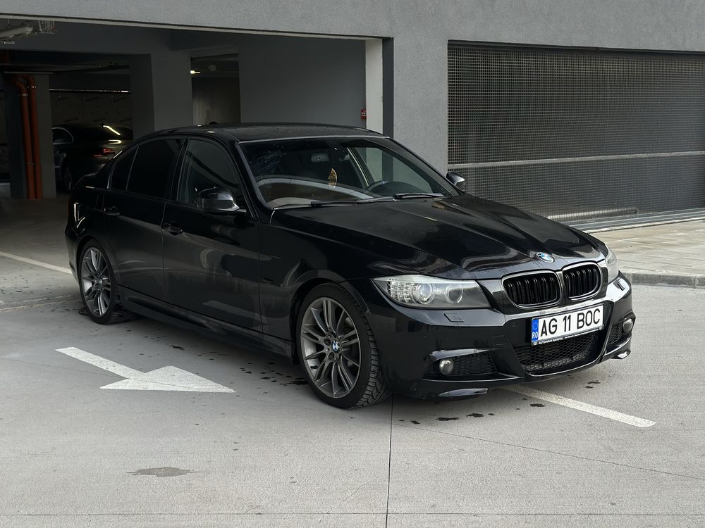 BMW Seria 3 / E90 / 318d / M pachet