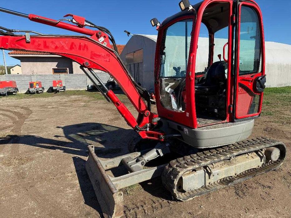 miniexcavator jcb 8025