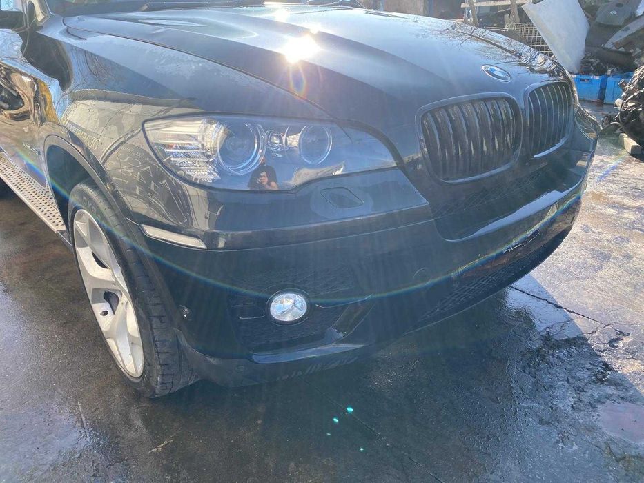 Dezmembrez bmw x6 e71 4.0D 306 cp n57d30B/bara x6/capota/far/aripa/