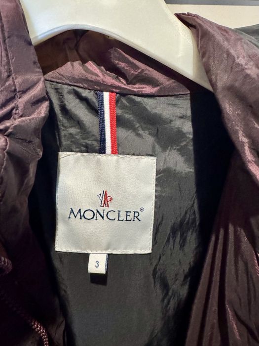 Geaca moncler visiniu