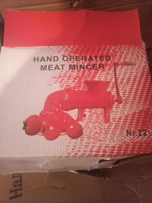 Vind mașina de tocat carne noua sigilata legume nr 22 pret 80lei