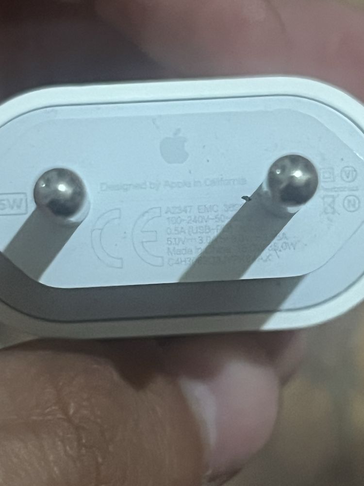 Зарядное устройство Apple 35W USB-C Power Adapter белый