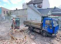 Ridic moloz , demolam case , garaje! Cu camion si buldoexcavator!