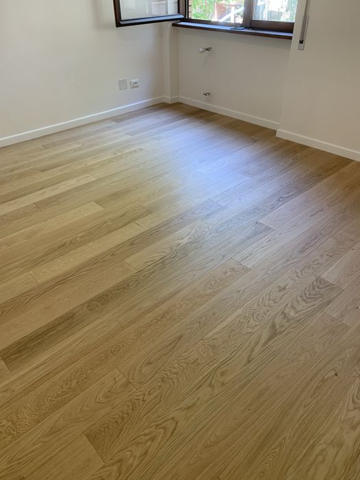 Montaj parchet , rașchetat,lăcuit și plinte-calitate garantată!