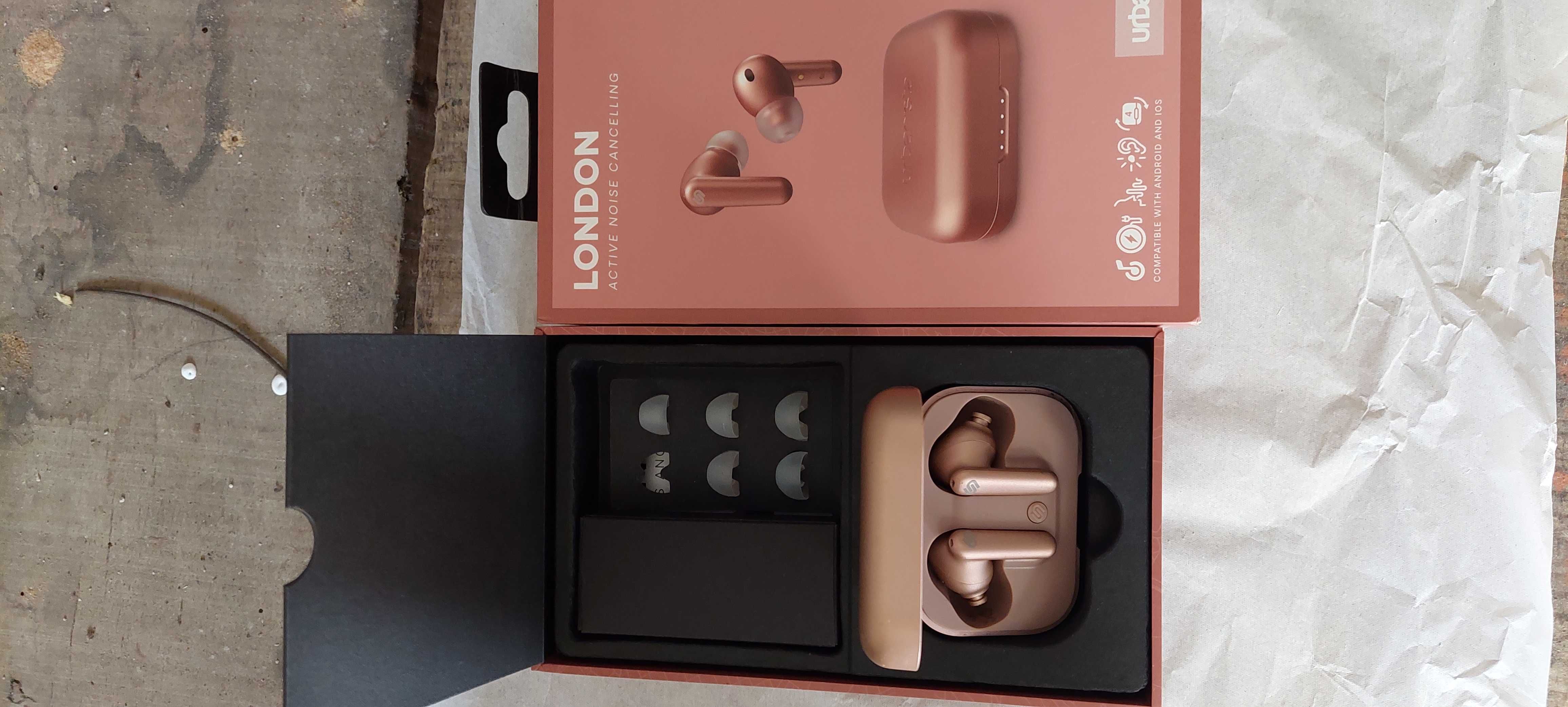 Слушалки bluetooth