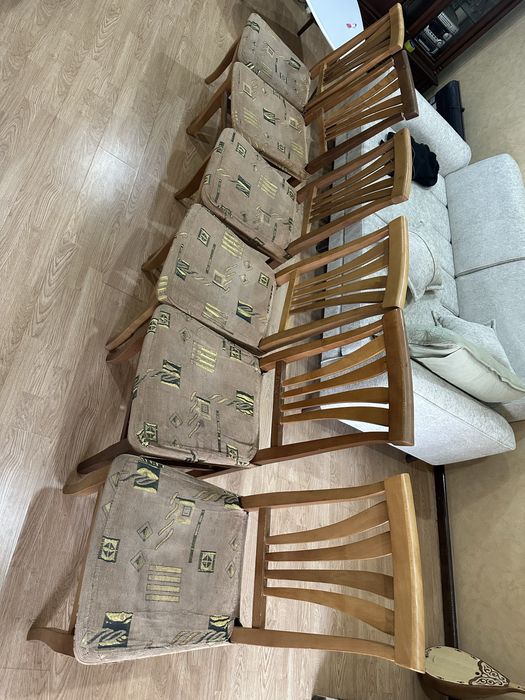 Стол , стул сотилади