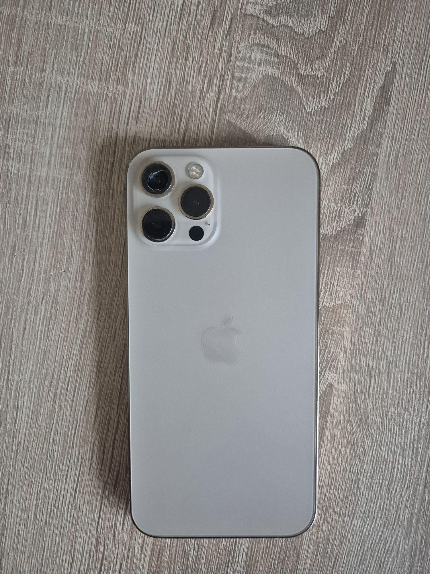 Vând iPhone 12 Pro Max