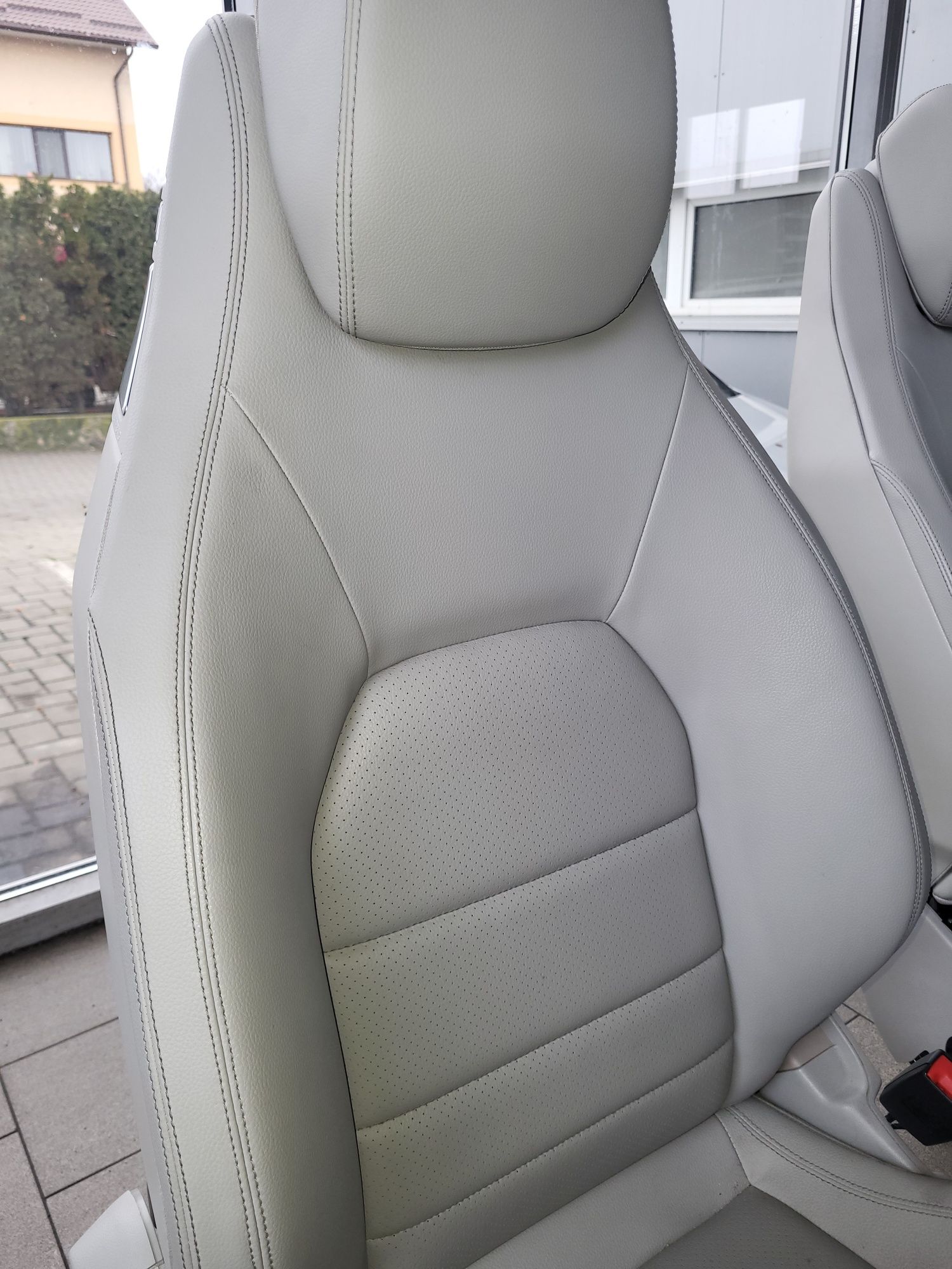 Interior piele mercedes coupe w204