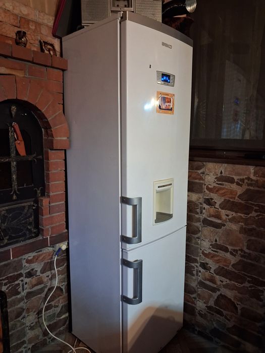 Combina frigorifica  BEKO