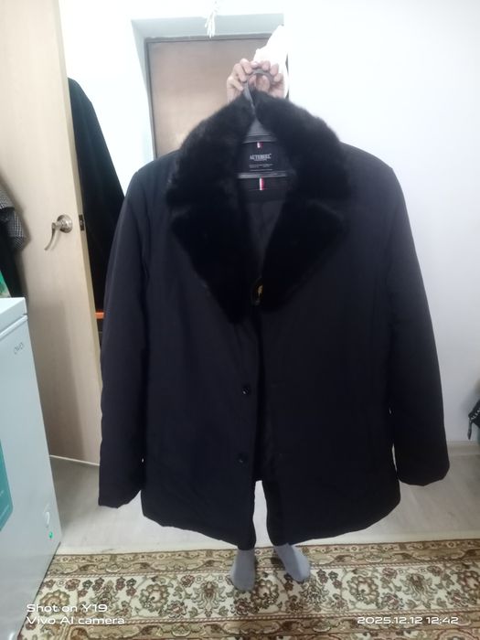 Мужская куртка в идеальном состоянии