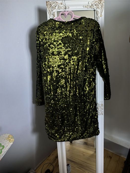 Рокля  reserved Л размер