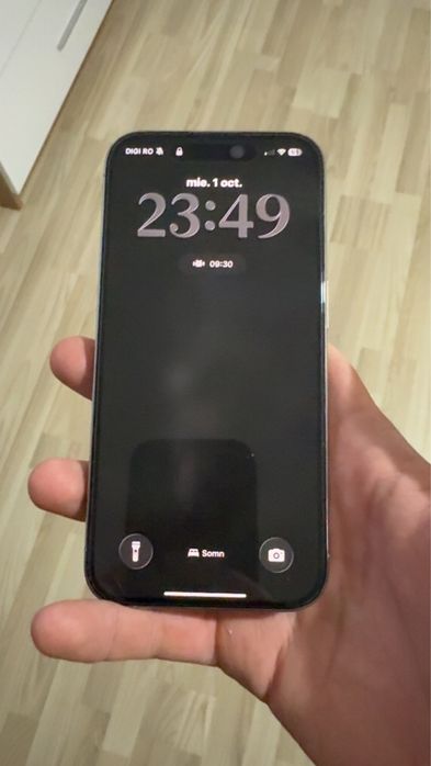 Vand Iphone 15 pro