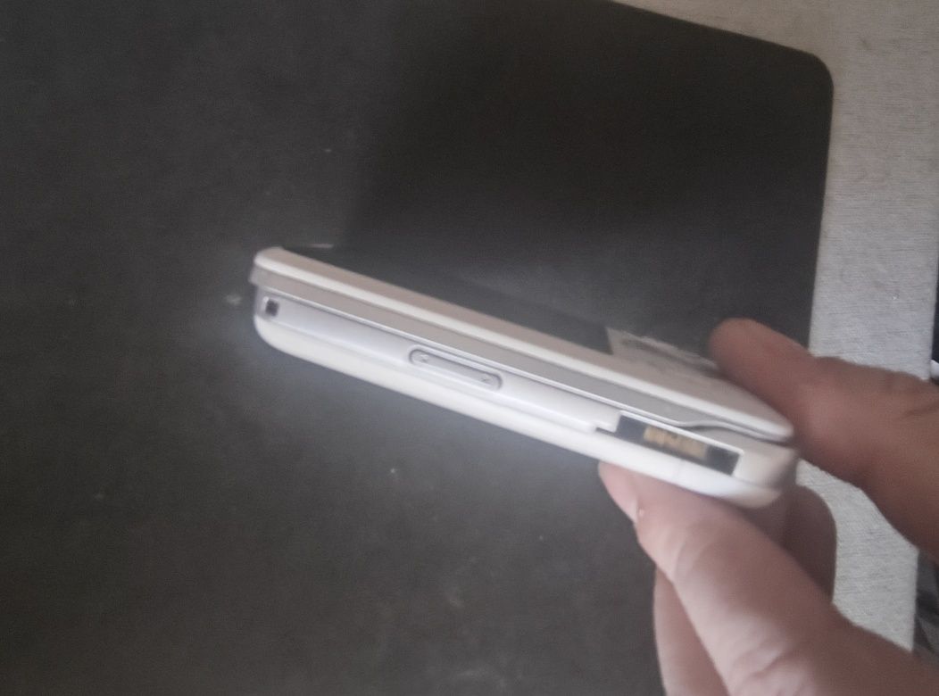 Sony Ericsson w205 slide ( decodat)